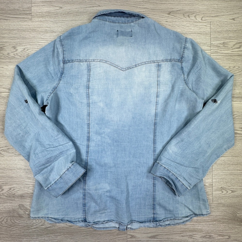 Cavalini Womens Denim Shirt Light Wash Large Western Snap Button Roll Tab Sleeve - Picture 2 of 7